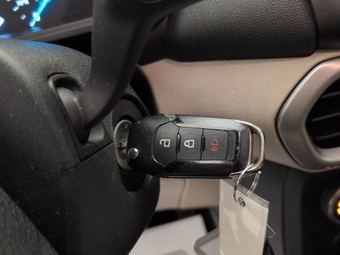 Used 2021 Ford EcoSport S FWD image 38
