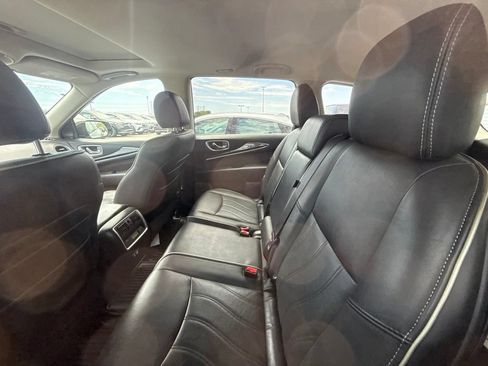 Used 2020 INFINITI QX60 Luxe w/ Essential Package FWD image 11
