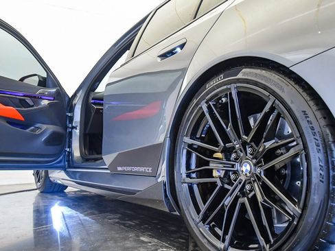 Used 2025 BMW M5 Touring w/ M Driver's Package image 49