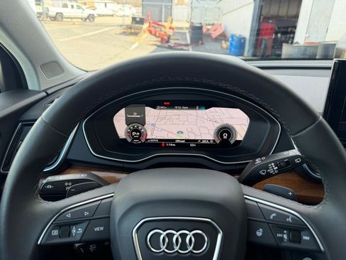 Used 2023 Audi Q5 2.0T Premium Plus w/ Premium Plus Package image 16