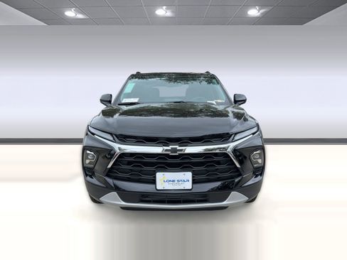 New 2026 Chevrolet Blazer LT w/ Convenience Package FWD image 6