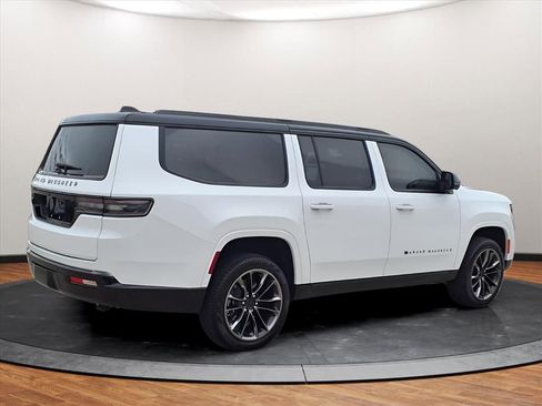 New 2025 Jeep Grand Wagoneer L Series III w/ Quick Order Packagew 28T image 15