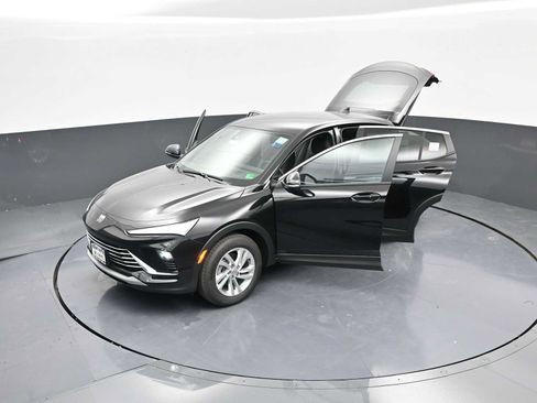 New 2025 Buick Envista Preferred w/ Convenience I Package image 37