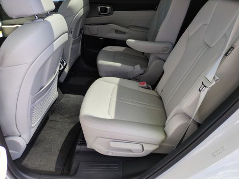 New 2026 Kia Sorento SX AWD/4WD image 36