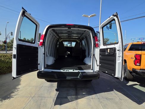 New 2025 Chevrolet Express 2500 Work Van w/ Driver Convenience Package image 14