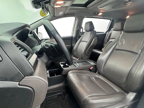 Used 2019 Honda Odyssey Touring image 16