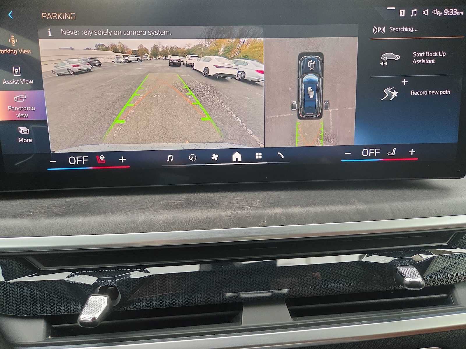 Used 2025 BMW X7 xDrive40i AWD/4WD image 14