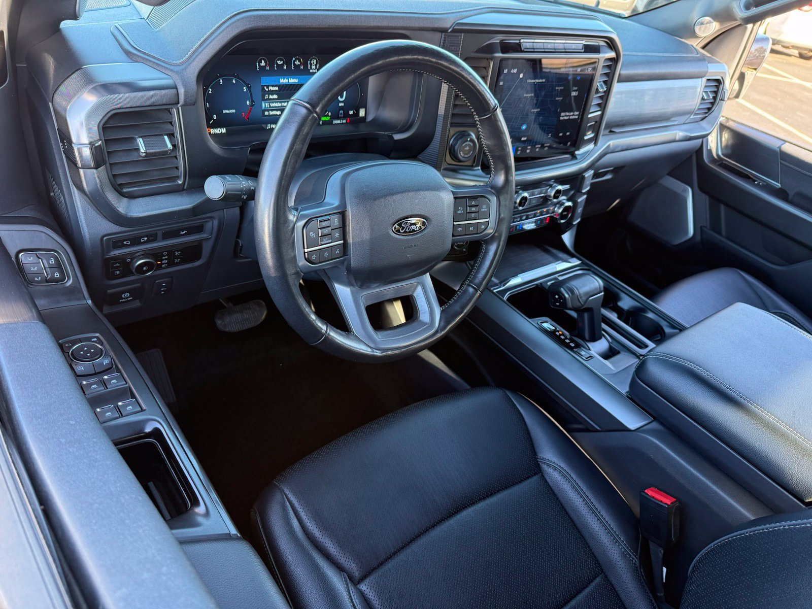 Used 2024 Ford F150 Lariat w/ Equipment Group 502A High AWD/4WD image 11