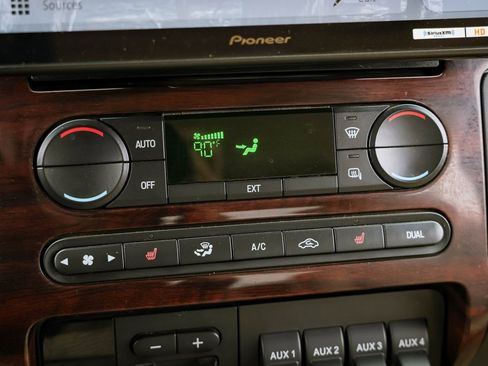 Used 2008 Ford F450 Lariat image 11