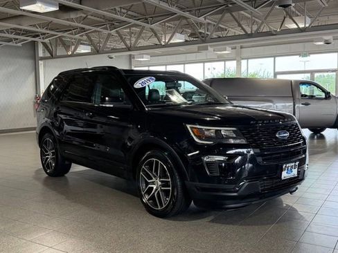 Used 2019 Ford Explorer Sport AWD/4WD image 2