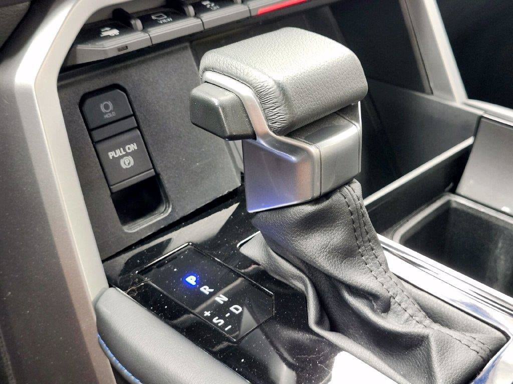 Used 2023 Toyota Tundra Platinum AWD/4WD image 27
