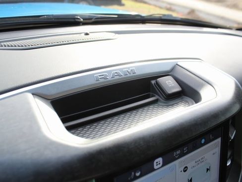 Used 2022 RAM 1500 Big Horn image 23