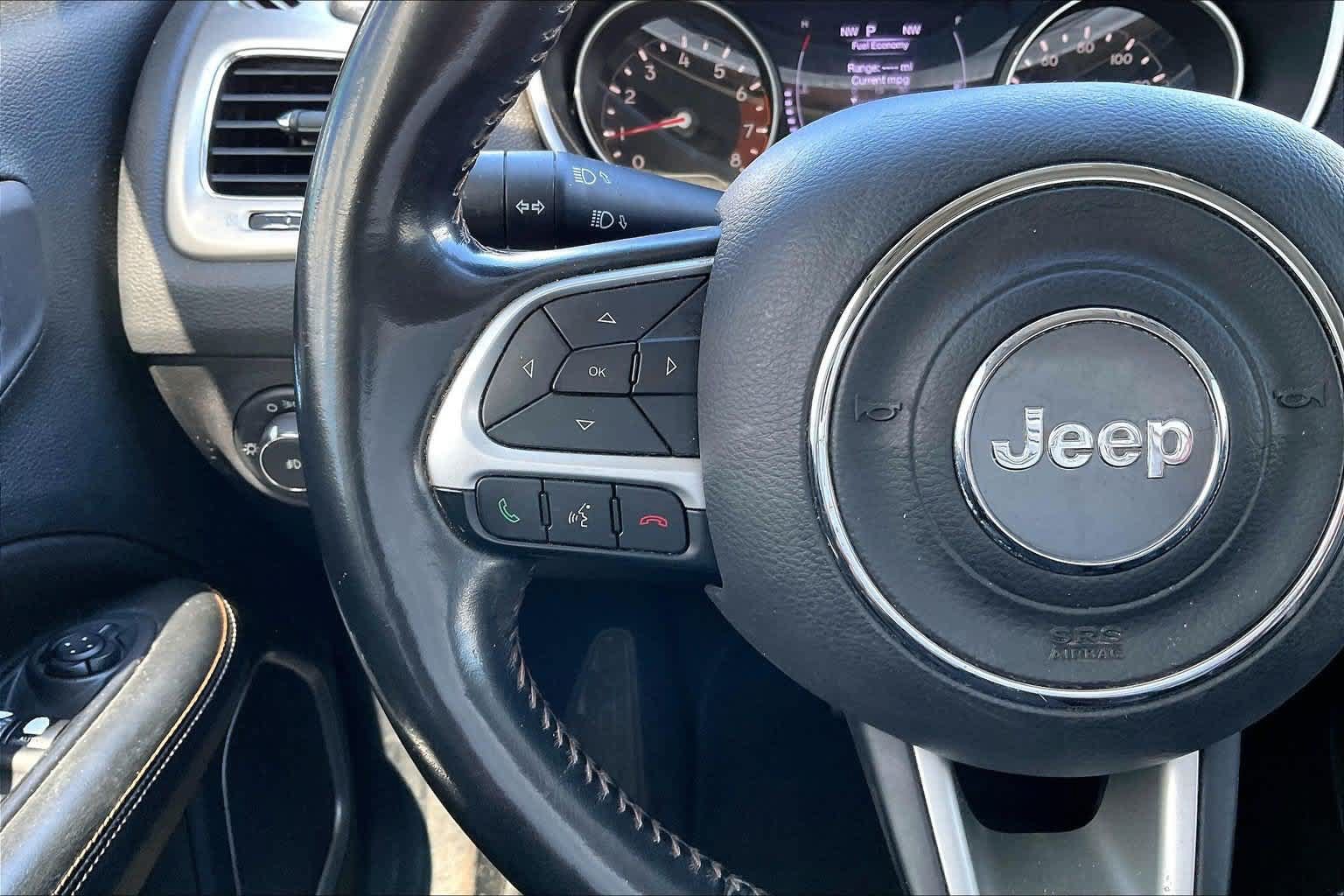Used 2020 Jeep Compass Latitude w/ Safety & Security Group FWD image 24