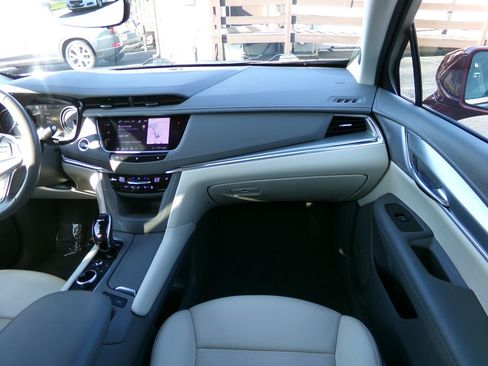 Used 2020 Cadillac XT5 Premium Luxury AWD/4WD image 41