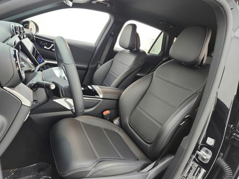 Certified 2026 Mercedes-Benz GLC 300 image 10