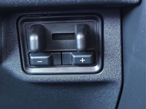 New 2026 Ford Expedition Active RWD image 21