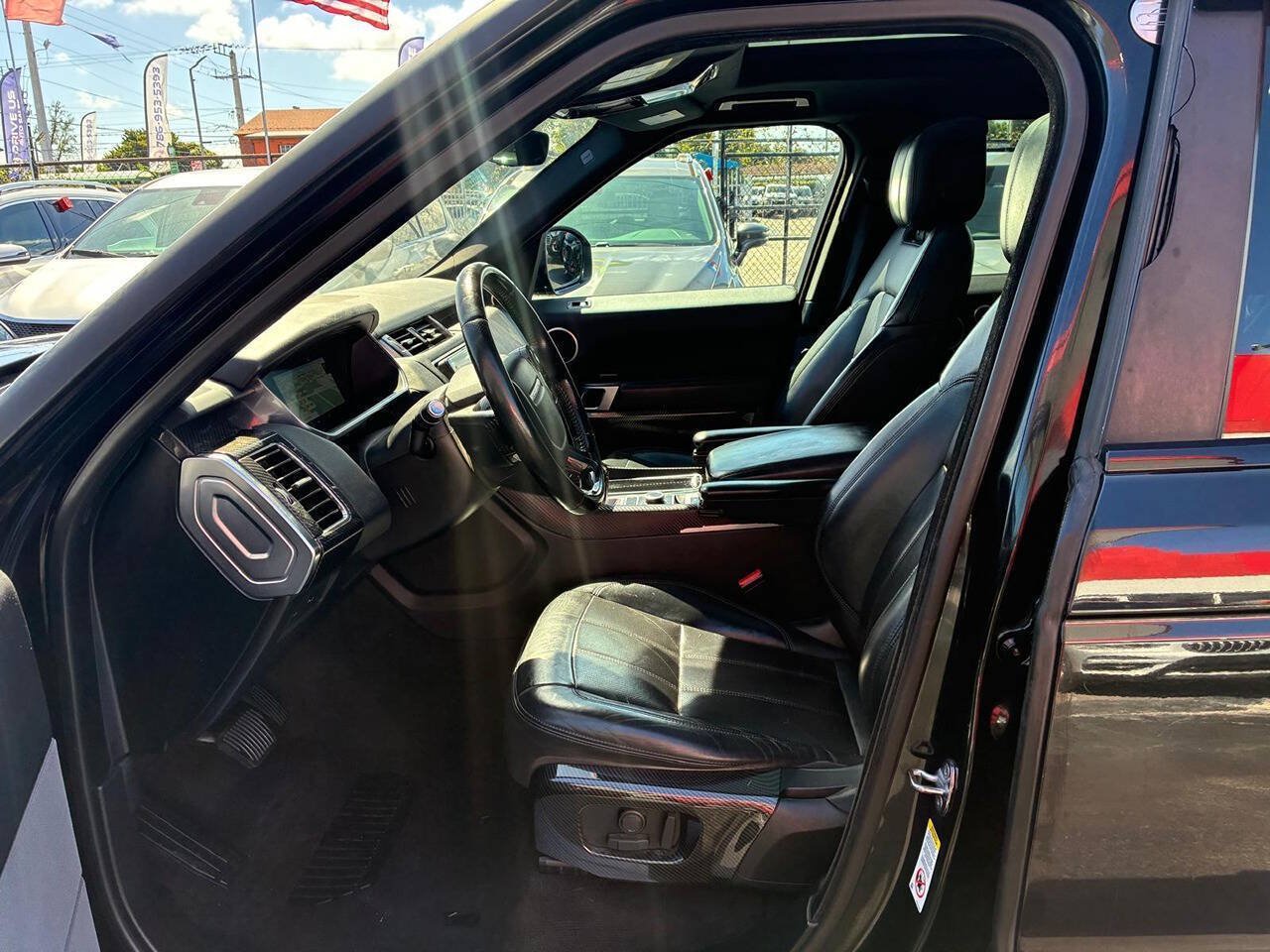 Used 2018 Land Rover Range Rover Sport HSE AWD/4WD image 7