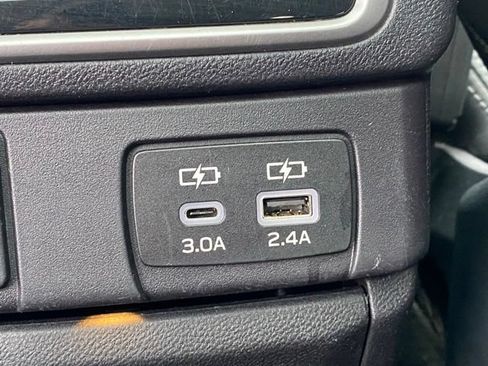 Used 2023 Subaru Ascent Limited w/ Technology Package AWD/4WD image 27