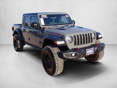 Used 2021 Jeep Gladiator Rubicon w/ Cold Weather Group AWD/4WD image 4