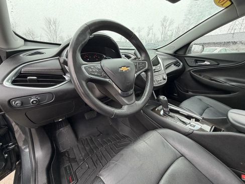 Used 2016 Chevrolet Malibu Premier w/ Driver Confidence Package II image 11