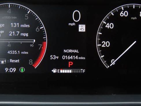 Certified 2025 Honda HR-V Sport image 24