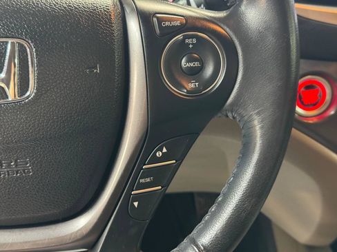 Used 2017 Honda Pilot EX-L image 22