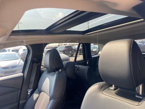 Certified 2025 MAZDA CX-50 AWD 2.5 S w/ Premium Package image 19