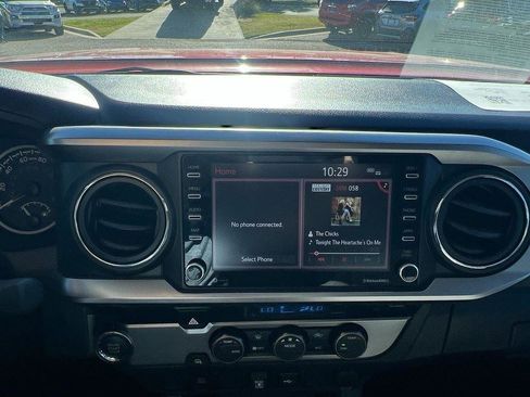 Used 2023 Toyota Tacoma SR5 image 20