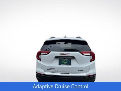Certified 2023 GMC Terrain SLE w/ Driver Convenience Package AWD/4WD image 14