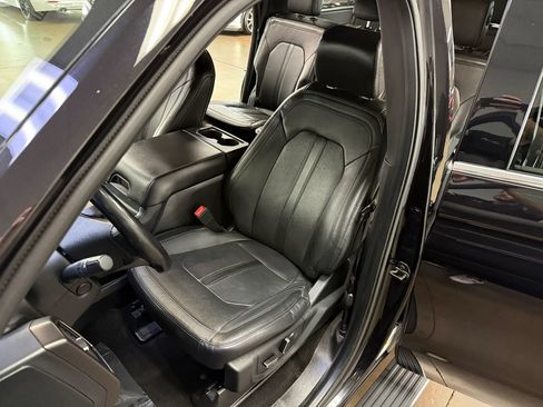 Used 2019 Ford Expedition Max Limited AWD/4WD image 11