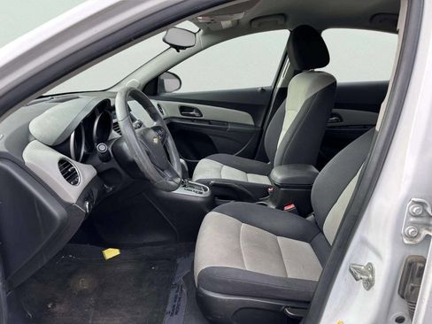 Used 2012 Chevrolet Cruze LS w/ Connectivity Package image 15
