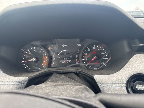 Used 2024 Jeep Compass Latitude w/ Convenience Group image 11