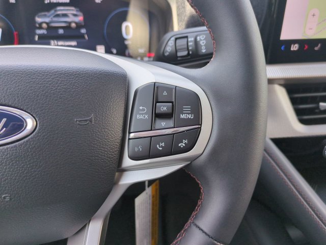 New 2026 Ford Explorer Active RWD image 28