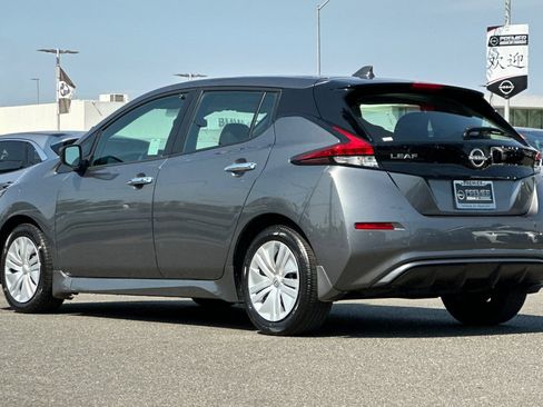 Certified 2025 Nissan Leaf S FWD image 6