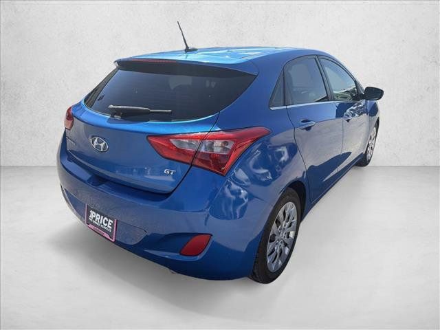 Used 2017 Hyundai Elantra GT FWD image 5