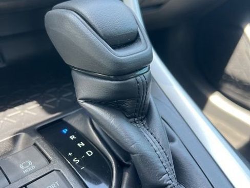 Used 2024 Toyota RAV4 XLE w/ Convenience Package AWD/4WD image 15