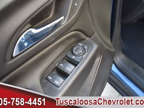 Used 2024 Chevrolet Equinox LT w/ LPO, Floor Liner Package image 18