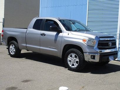 Used 2014 Toyota Tundra SR5 w/ SR5 Upgrade Package