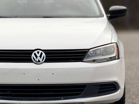 Used 2013 Volkswagen Jetta S image 12