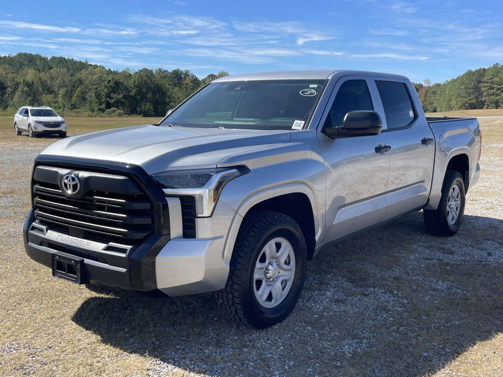 Used 2024 Toyota Tundra SR AWD/4WD image 5