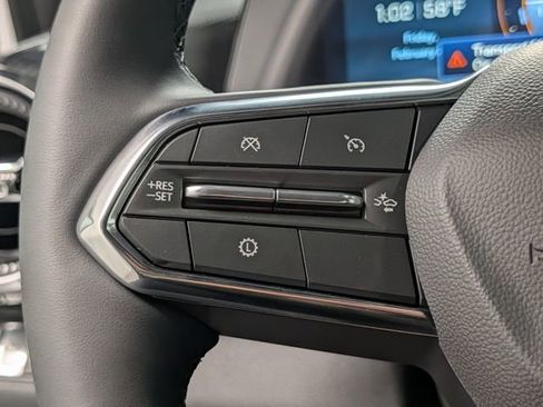 New 2026 Chevrolet Equinox LT w/ Convenience Package II image 18