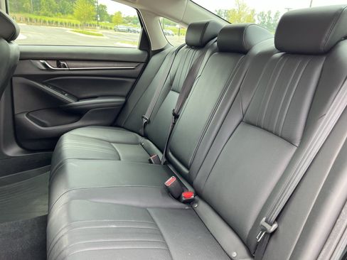 Used 2021 Honda Accord Touring image 33