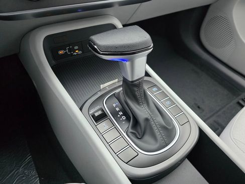 New 2026 Hyundai Kona SE image 27