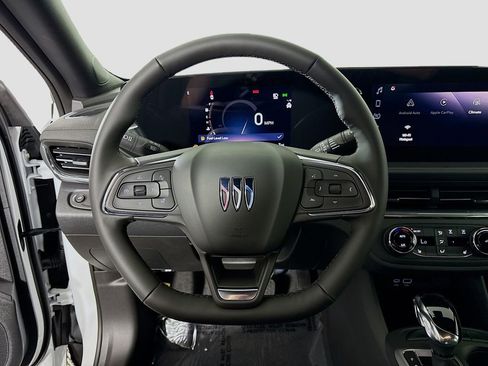 New 2025 Buick Envista Preferred w/ Convenience I Package image 11