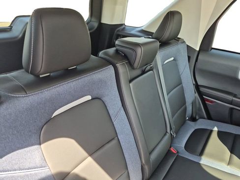 Used 2025 Ford Bronco Sport Outer Banks w/ Outer Banks Tech Package+ AWD/4WD image 42