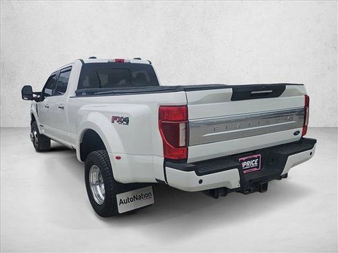 Used 2021 Ford F350 Platinum image 3
