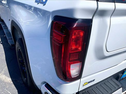 Used 2023 GMC Sierra 1500 Elevation AWD/4WD image 34