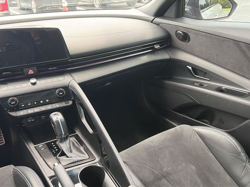 Used 2023 Hyundai Elantra N FWD image 17