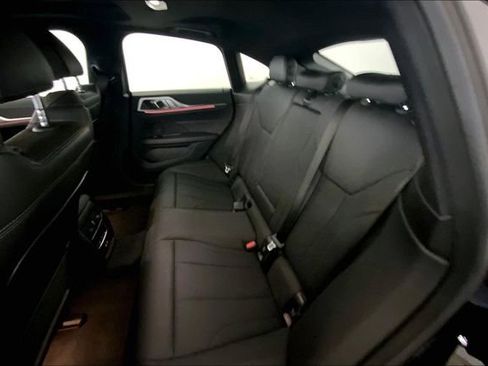 Used 2023 BMW i4 eDrive40 w/ Premium Package RWD image 11