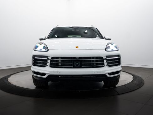 Certified 2023 Porsche Cayenne S Platinum image 10